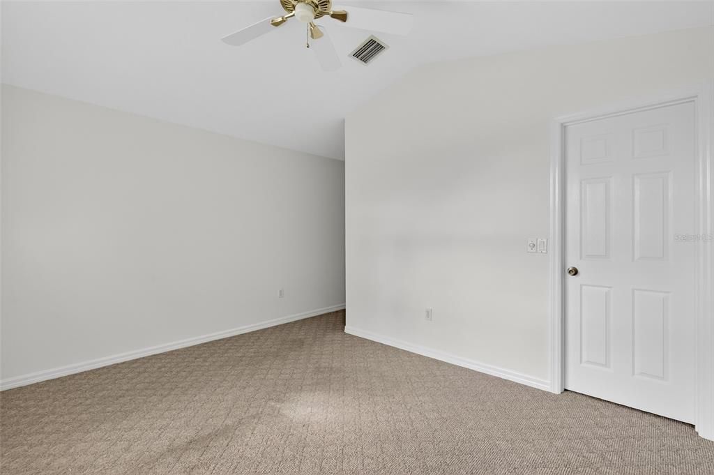 Active With Contract: $375,000 (3 beds, 2 baths, 2261 Square Feet)