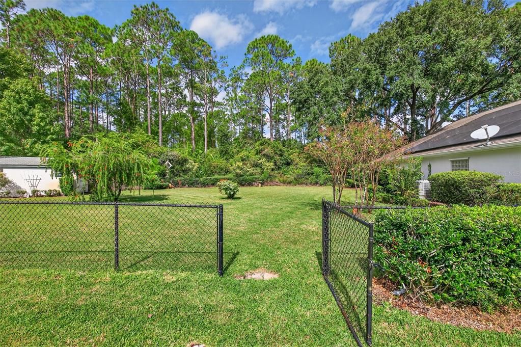 Active With Contract: $375,000 (3 beds, 2 baths, 2261 Square Feet)