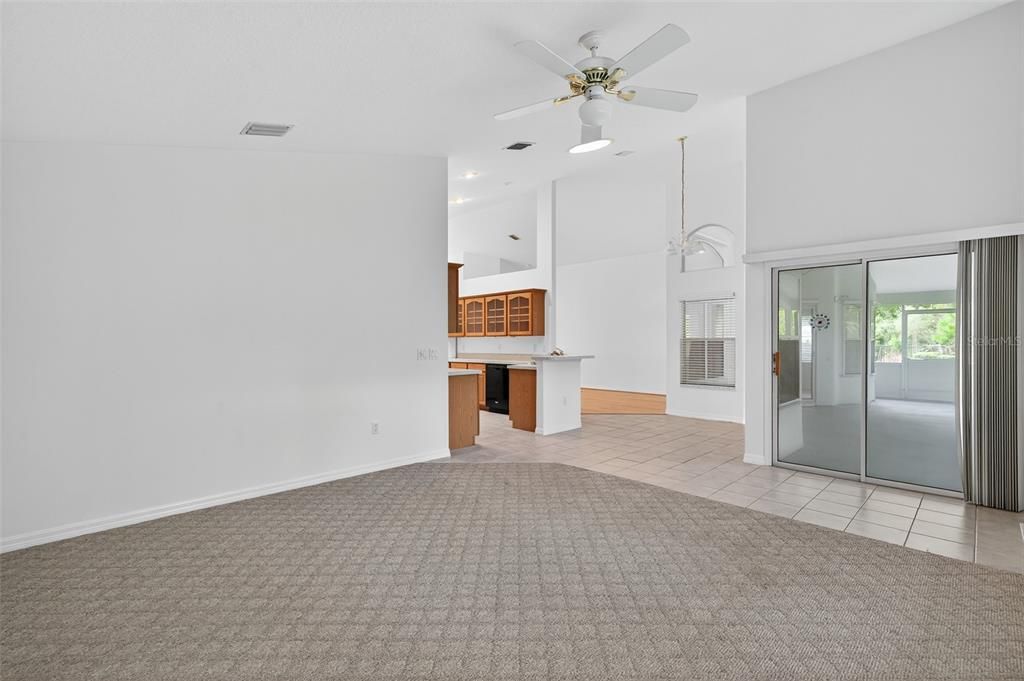 Active With Contract: $375,000 (3 beds, 2 baths, 2261 Square Feet)