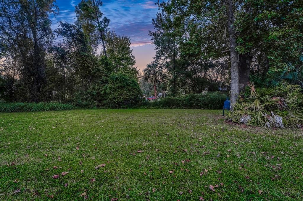 For Sale: $1,049,000 (4 beds, 4 baths, 4200 Square Feet)