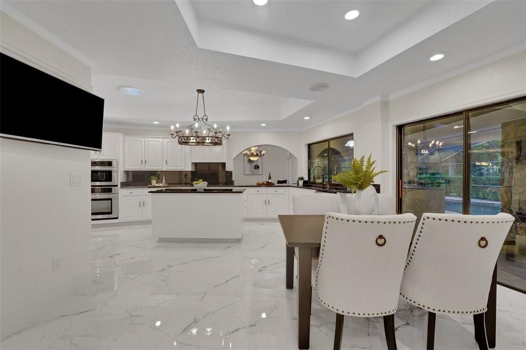 For Sale: $1,049,000 (4 beds, 4 baths, 4200 Square Feet)