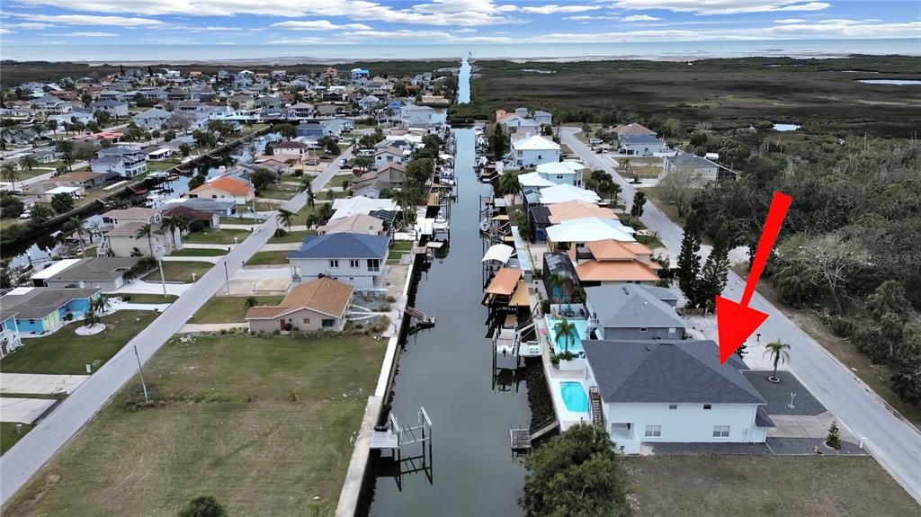 待售: $799,000 (4 贝兹, 2 浴室, 2410 平方英尺)