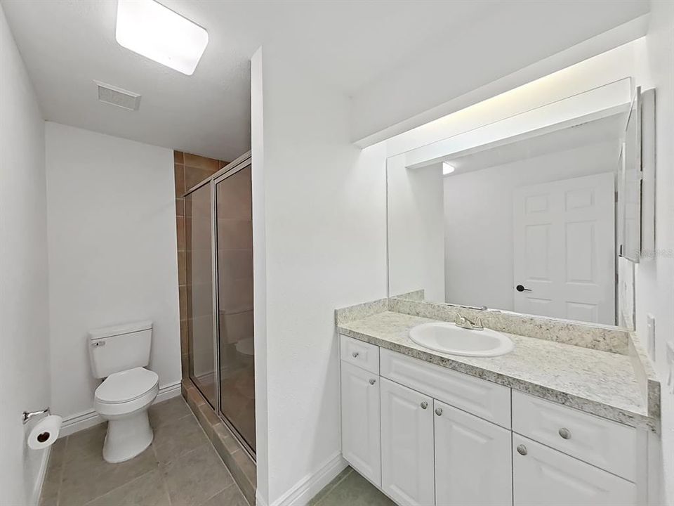 待售: $799,000 (4 贝兹, 2 浴室, 2410 平方英尺)