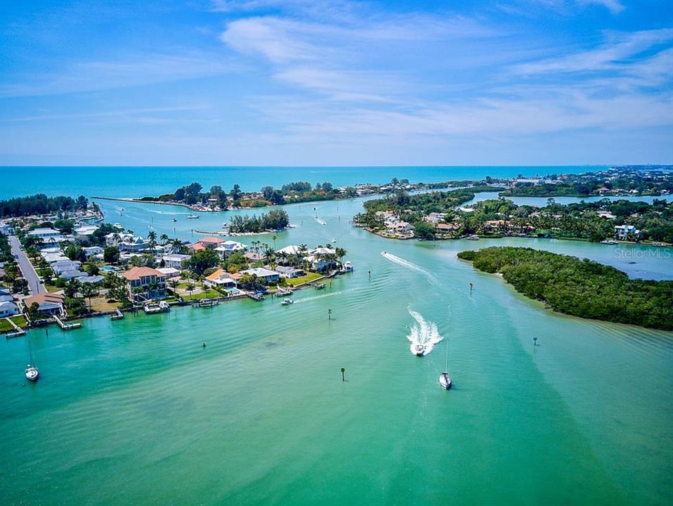 待售: $919,000 (4 贝兹, 3 浴室, 2578 平方英尺)