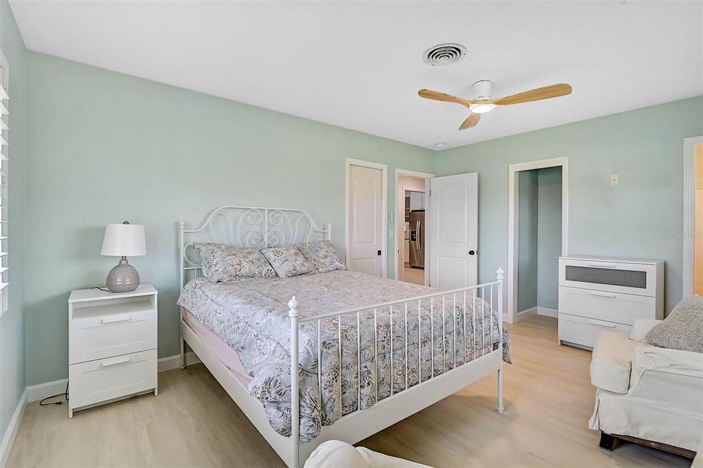 待售: $919,000 (4 贝兹, 3 浴室, 2578 平方英尺)