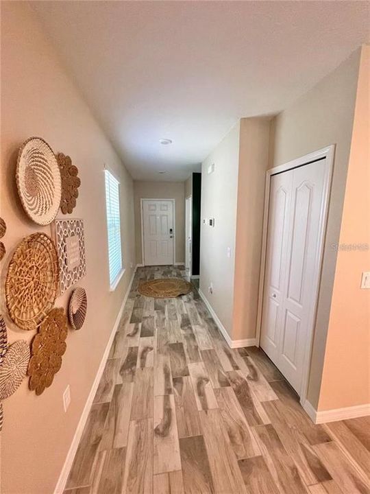 На продажу: $319,900 (3 спален, 2 ванн, 1479 Квадратных фут)