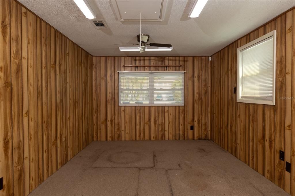 Active With Contract: $299,000 (2 beds, 2 baths, 1068 Square Feet)