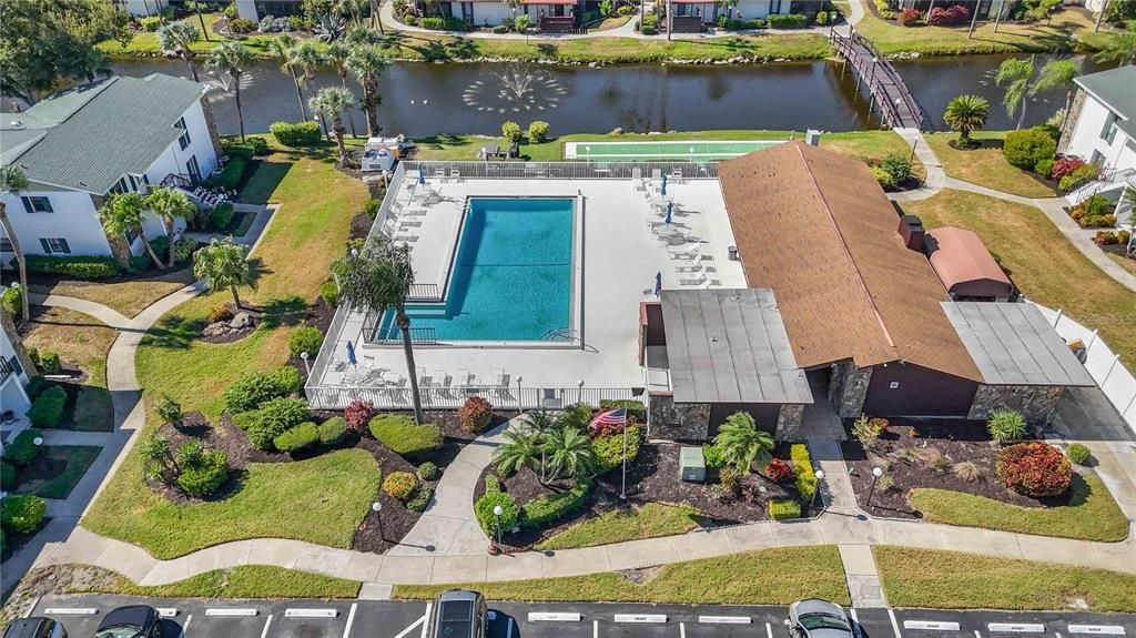 For Sale: $219,000 (2 beds, 2 baths, 1209 Square Feet)