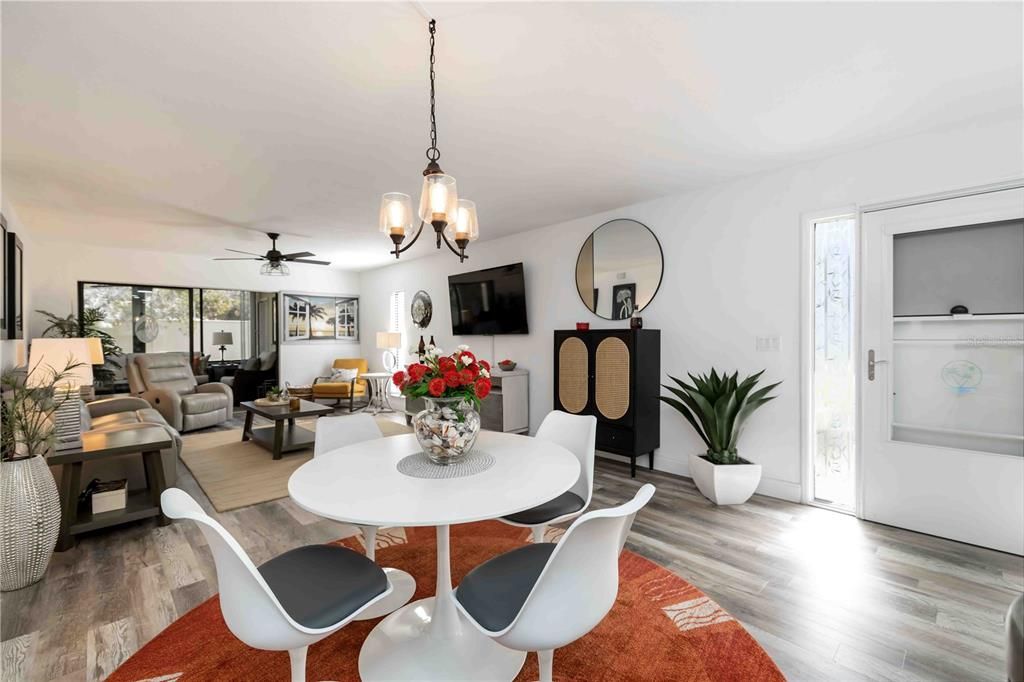 For Sale: $219,000 (2 beds, 2 baths, 1209 Square Feet)