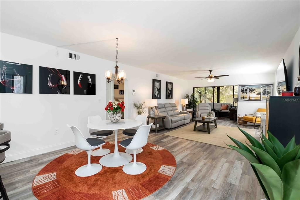 For Sale: $219,000 (2 beds, 2 baths, 1209 Square Feet)