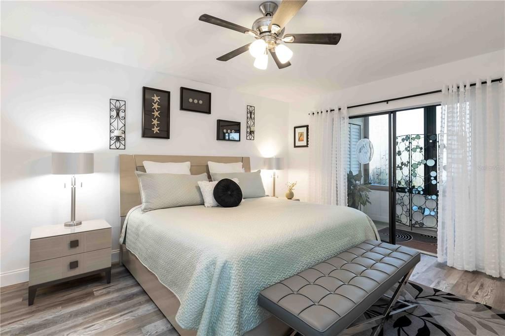 For Sale: $219,000 (2 beds, 2 baths, 1209 Square Feet)