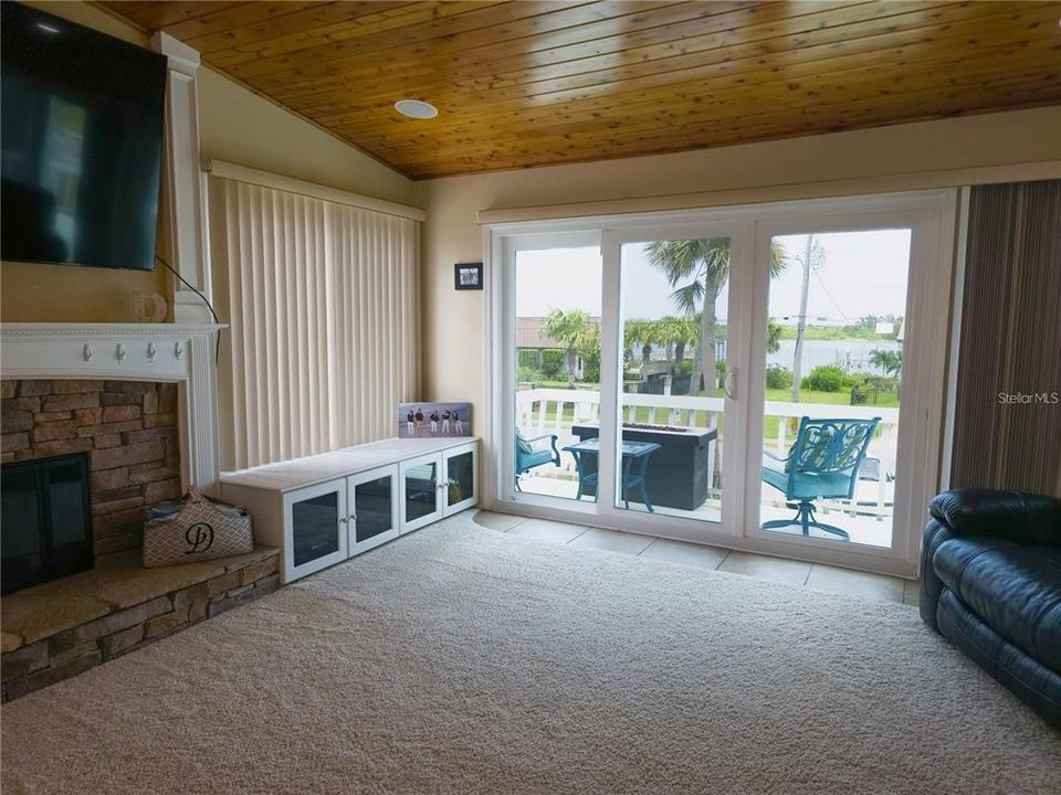 En Venta: $1,185,000 (4 camas, 4 baños, 3216 Pies cuadrados)