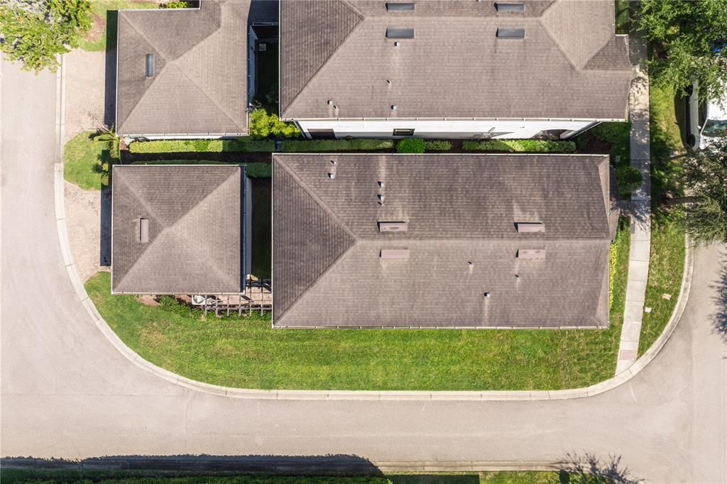 Activo con contrato: $500,000 (3 camas, 2 baños, 1986 Pies cuadrados)