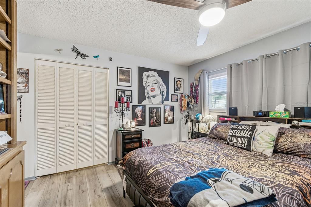 待售: $289,500 (2 贝兹, 2 浴室, 1680 平方英尺)