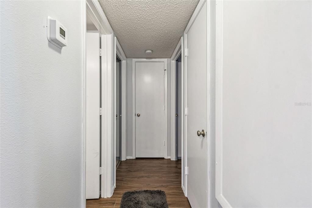 待售: $289,500 (2 贝兹, 2 浴室, 1680 平方英尺)