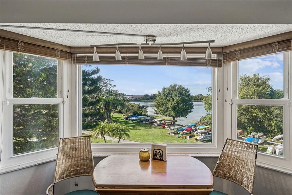 待售: $289,500 (2 贝兹, 2 浴室, 1680 平方英尺)