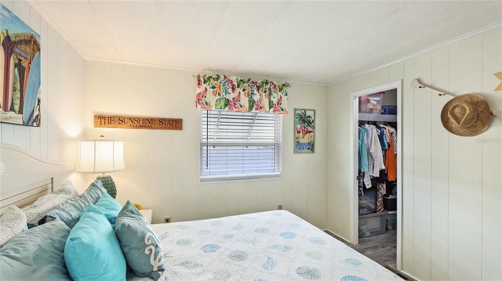 待售: $179,000 (2 贝兹, 2 浴室, 1056 平方英尺)