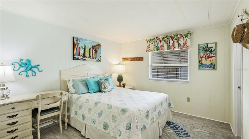 待售: $179,000 (2 贝兹, 2 浴室, 1056 平方英尺)