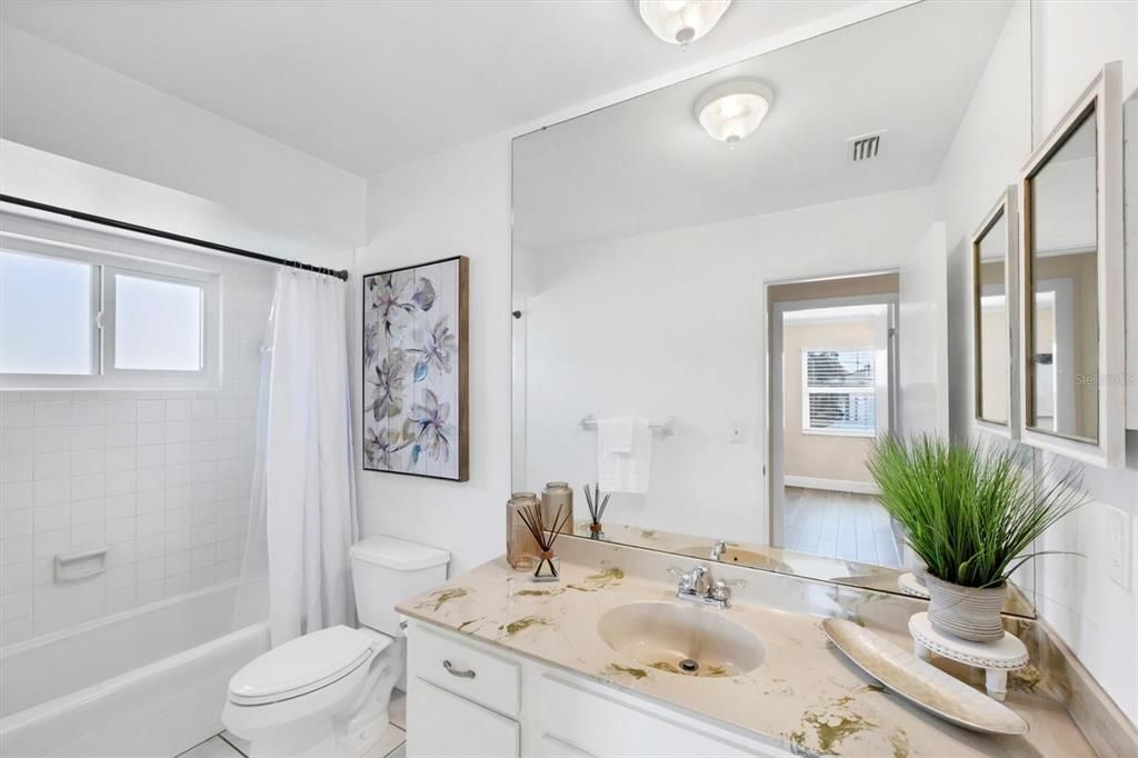 For Sale: $469,000 (3 beds, 2 baths, 1744 Square Feet)