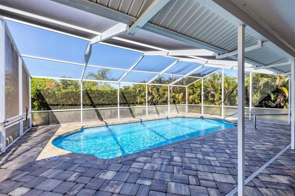 For Sale: $469,000 (3 beds, 2 baths, 1744 Square Feet)