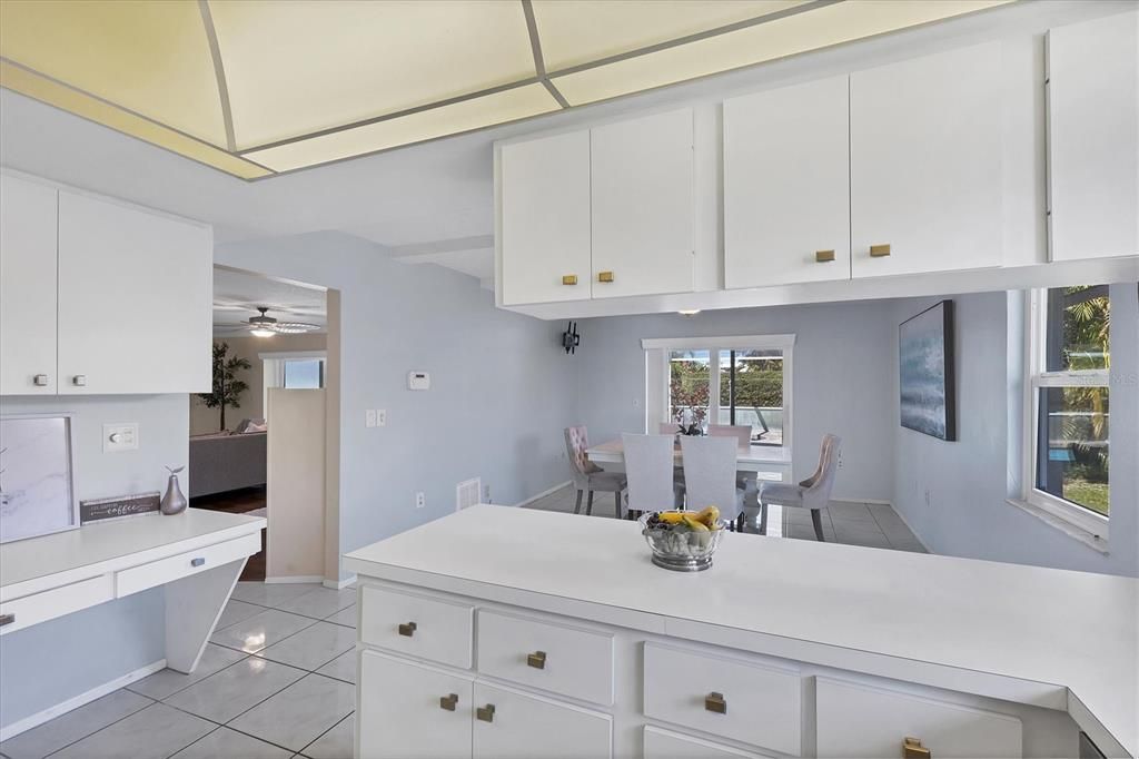 For Sale: $469,000 (3 beds, 2 baths, 1744 Square Feet)