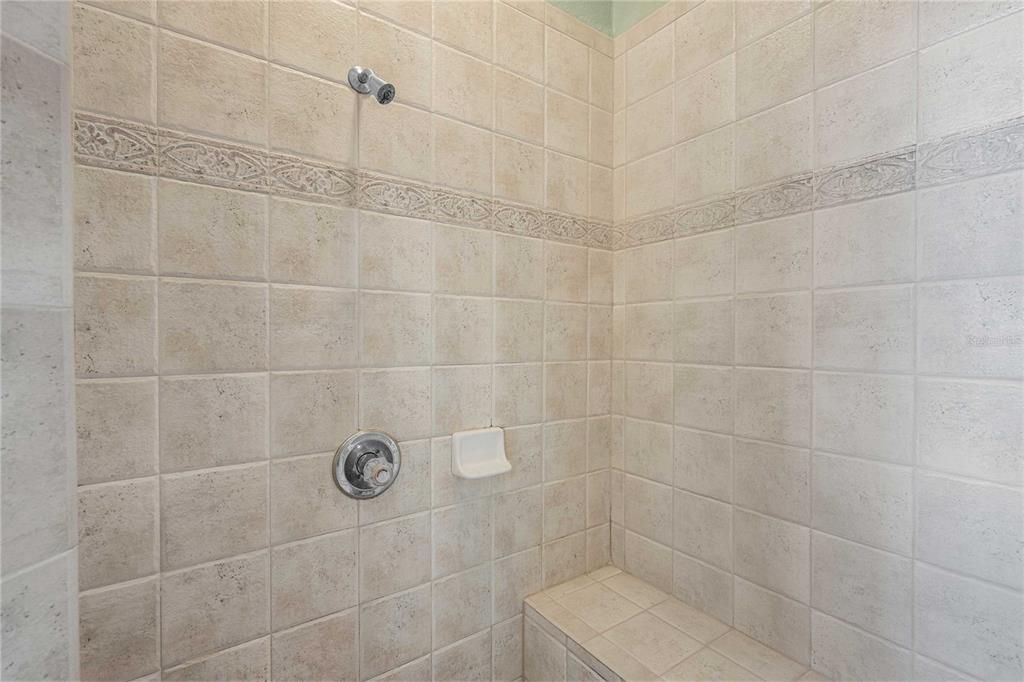 На продажу: $485,000 (4 спален, 3 ванн, 2560 Квадратных фут)