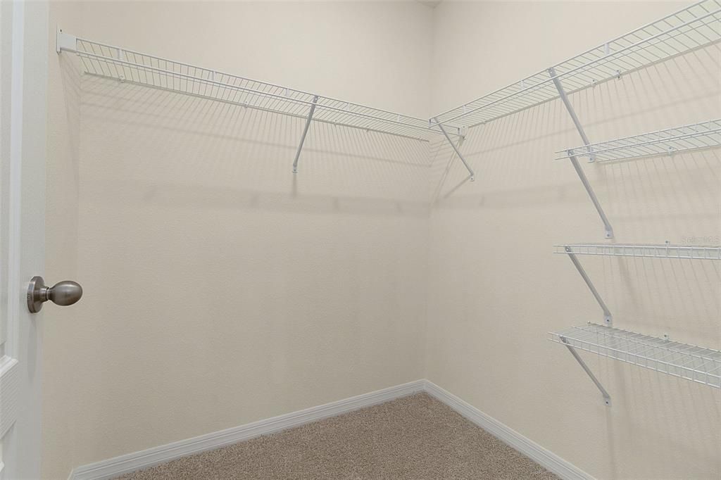 待售: $390,000 (3 贝兹, 2 浴室, 1740 平方英尺)