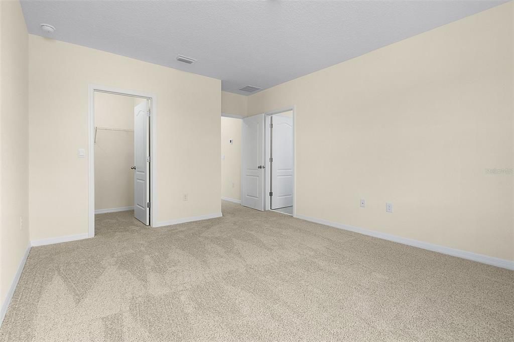 待售: $390,000 (3 贝兹, 2 浴室, 1740 平方英尺)