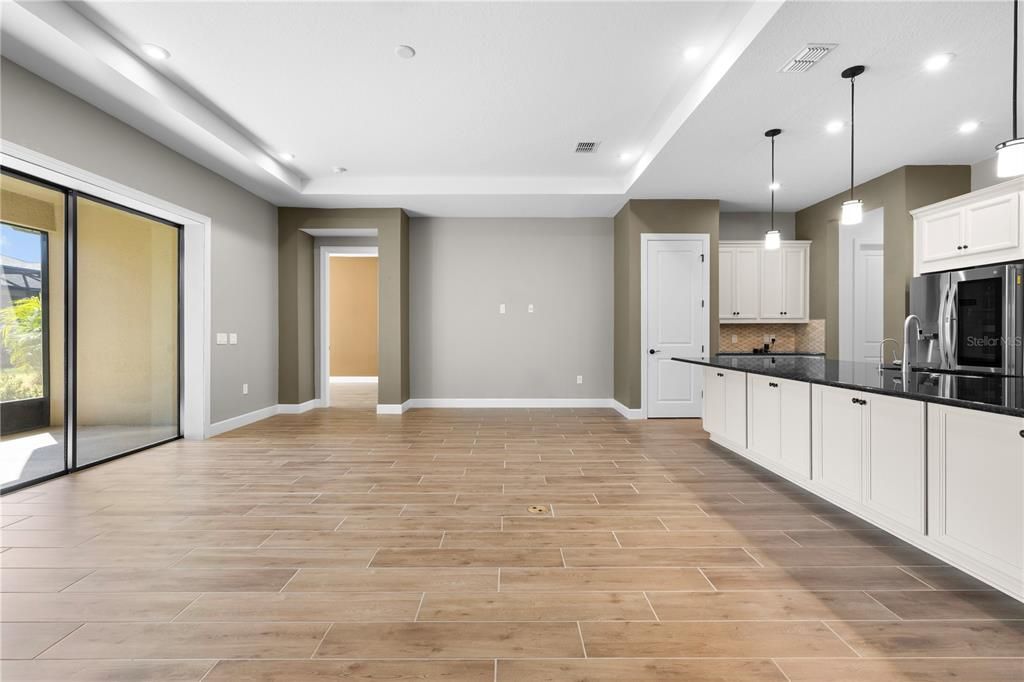 На продажу: $475,000 (3 спален, 3 ванн, 2318 Квадратных фут)