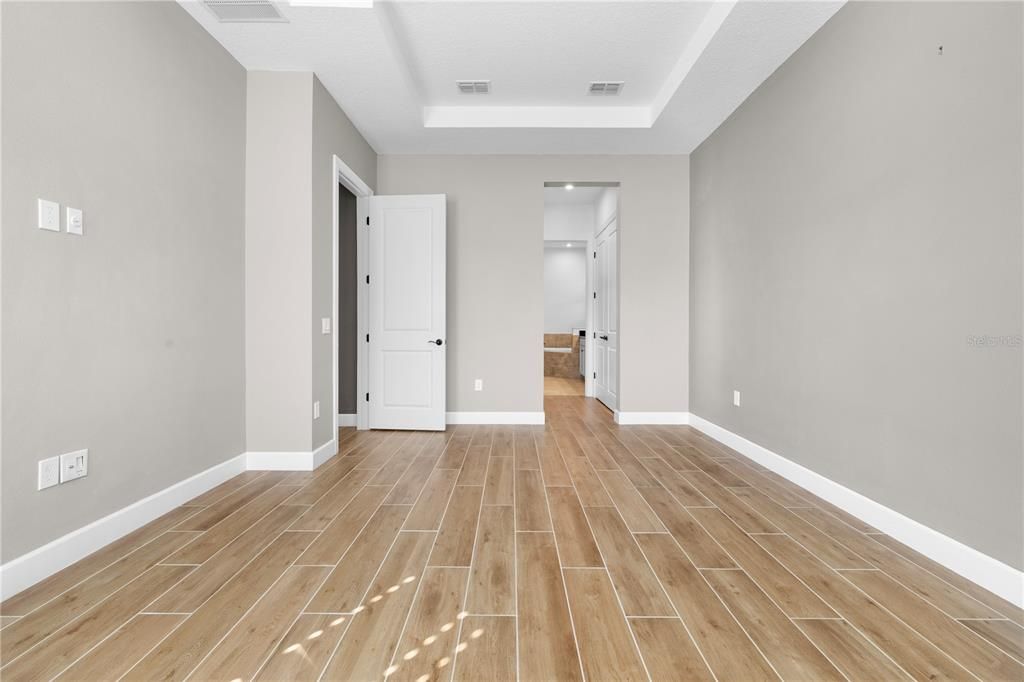 На продажу: $475,000 (3 спален, 3 ванн, 2318 Квадратных фут)