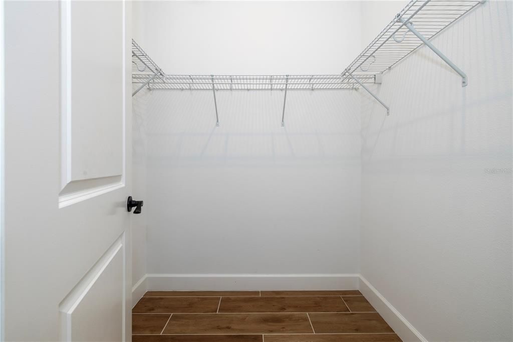 На продажу: $475,000 (3 спален, 3 ванн, 2318 Квадратных фут)