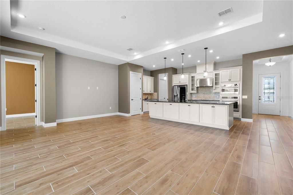 На продажу: $475,000 (3 спален, 3 ванн, 2318 Квадратных фут)