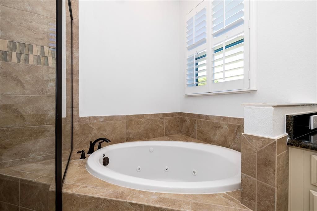 На продажу: $475,000 (3 спален, 3 ванн, 2318 Квадратных фут)