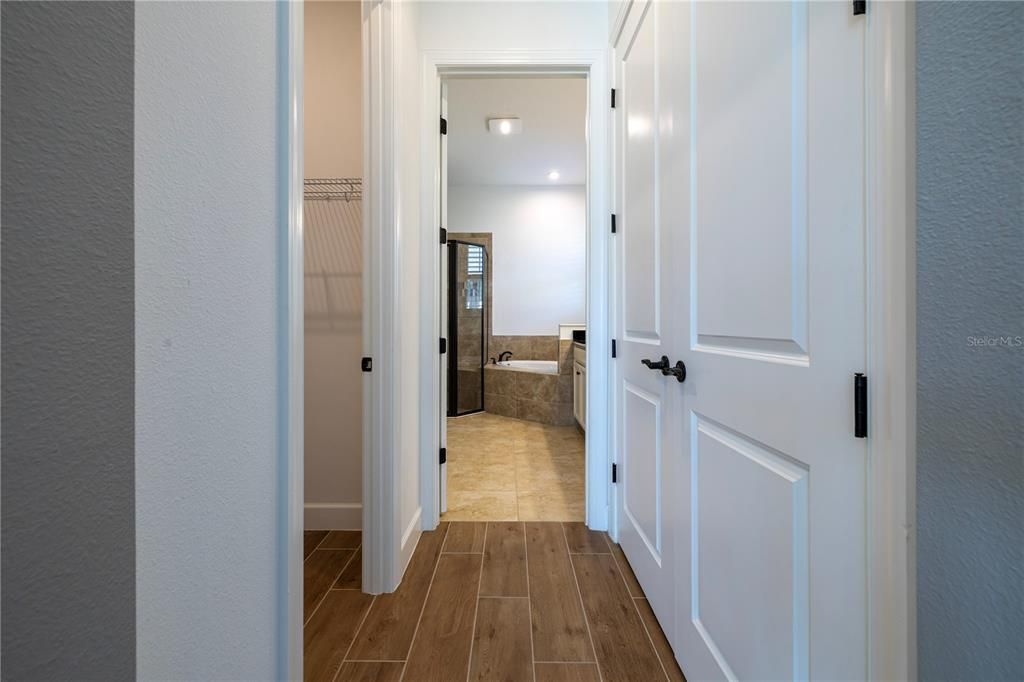 На продажу: $475,000 (3 спален, 3 ванн, 2318 Квадратных фут)