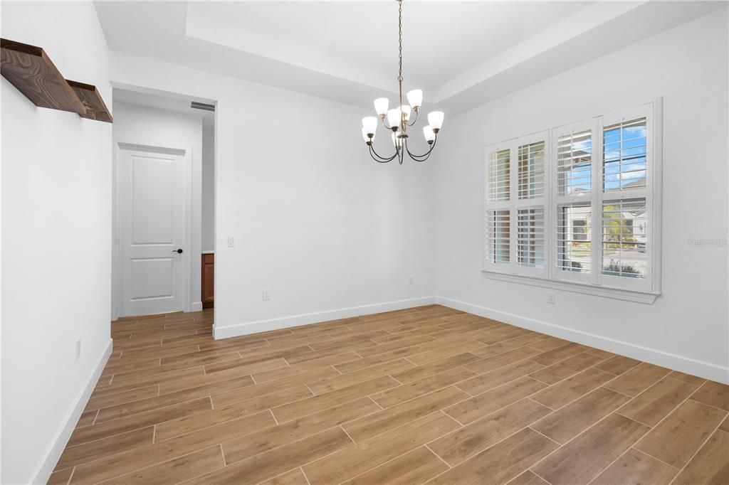 На продажу: $475,000 (3 спален, 3 ванн, 2318 Квадратных фут)