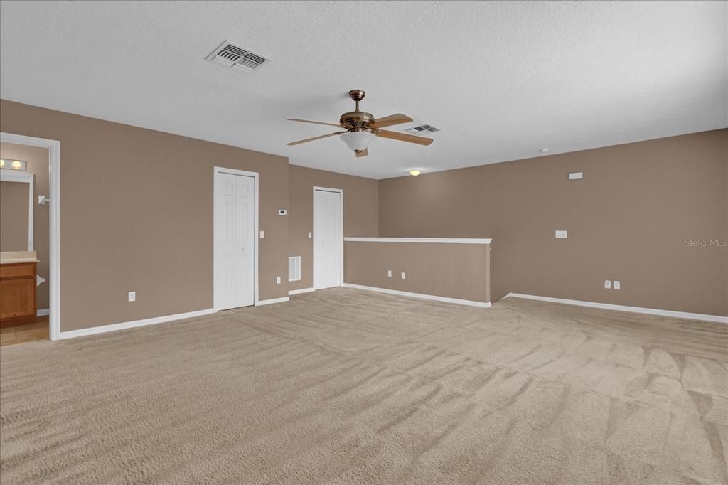 For Rent: $3,000 (4 beds, 3 baths, 2419 Square Feet)