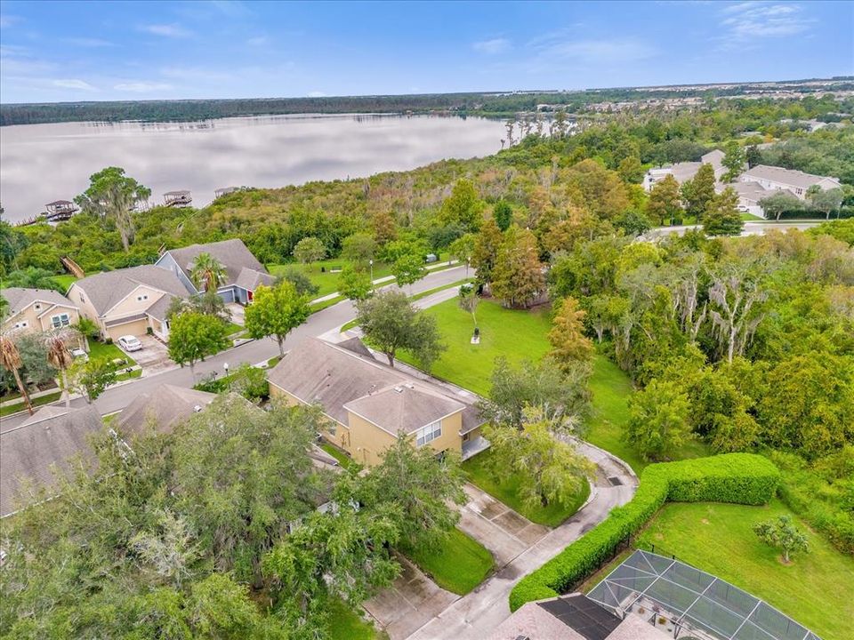 For Rent: $3,000 (4 beds, 3 baths, 2419 Square Feet)