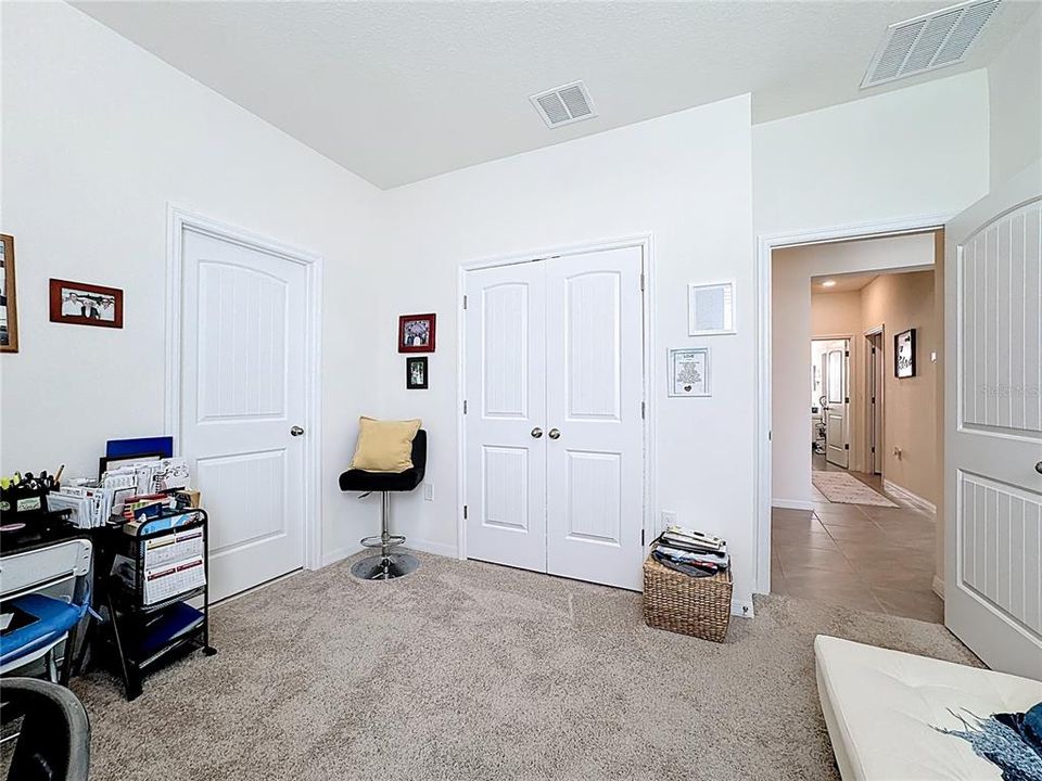 Active With Contract: $500,000 (4 beds, 3 baths, 2841 Square Feet)