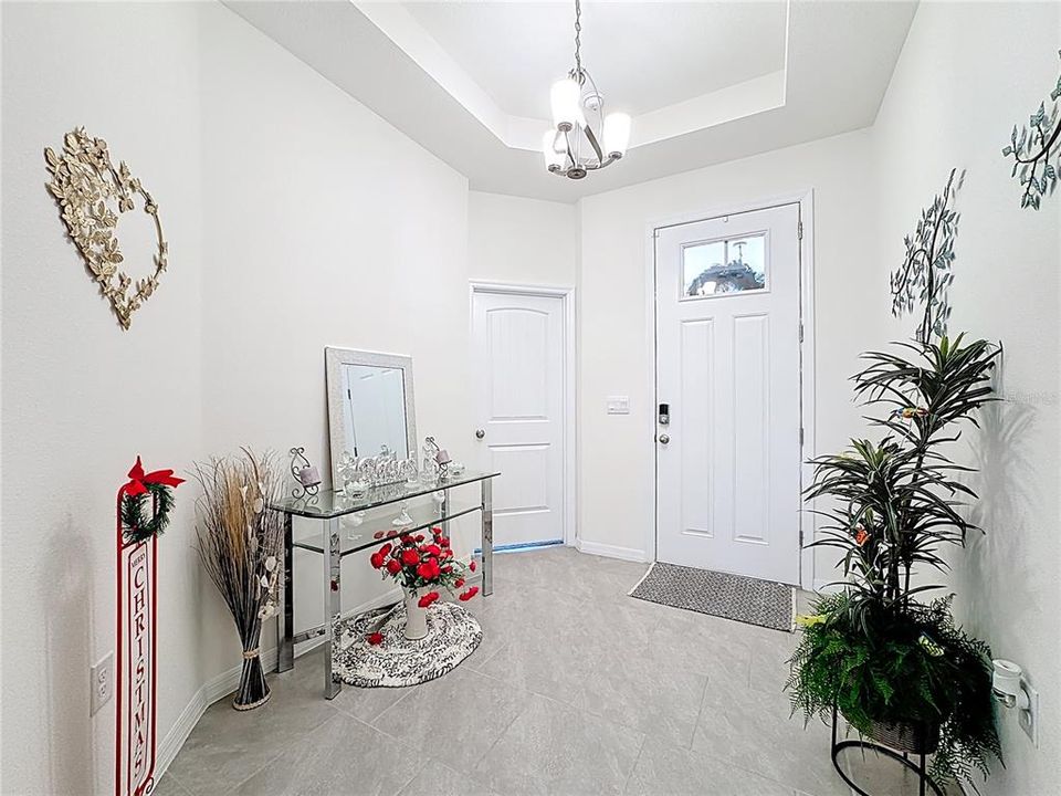 Active With Contract: $500,000 (4 beds, 3 baths, 2841 Square Feet)