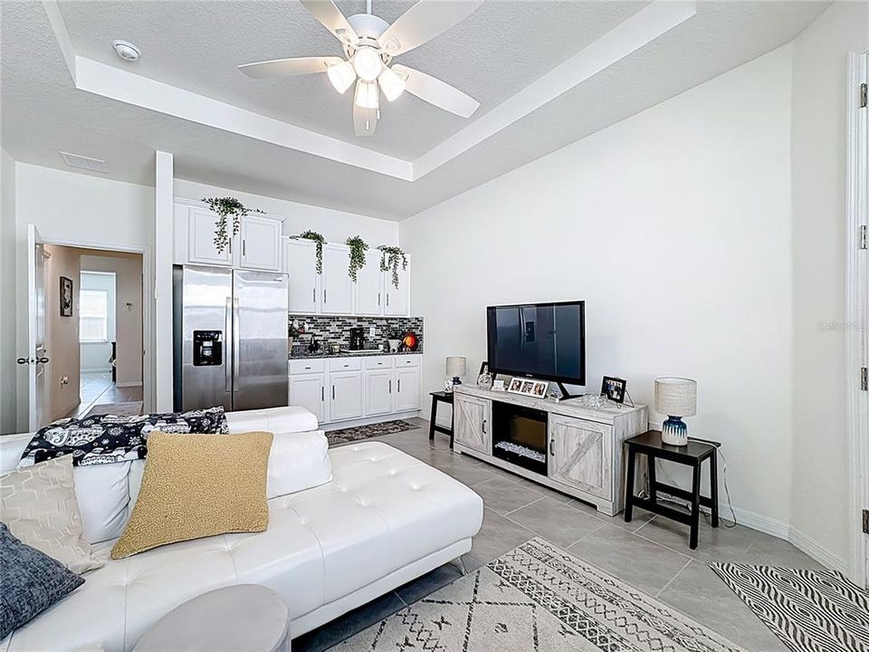 Active With Contract: $500,000 (4 beds, 3 baths, 2841 Square Feet)