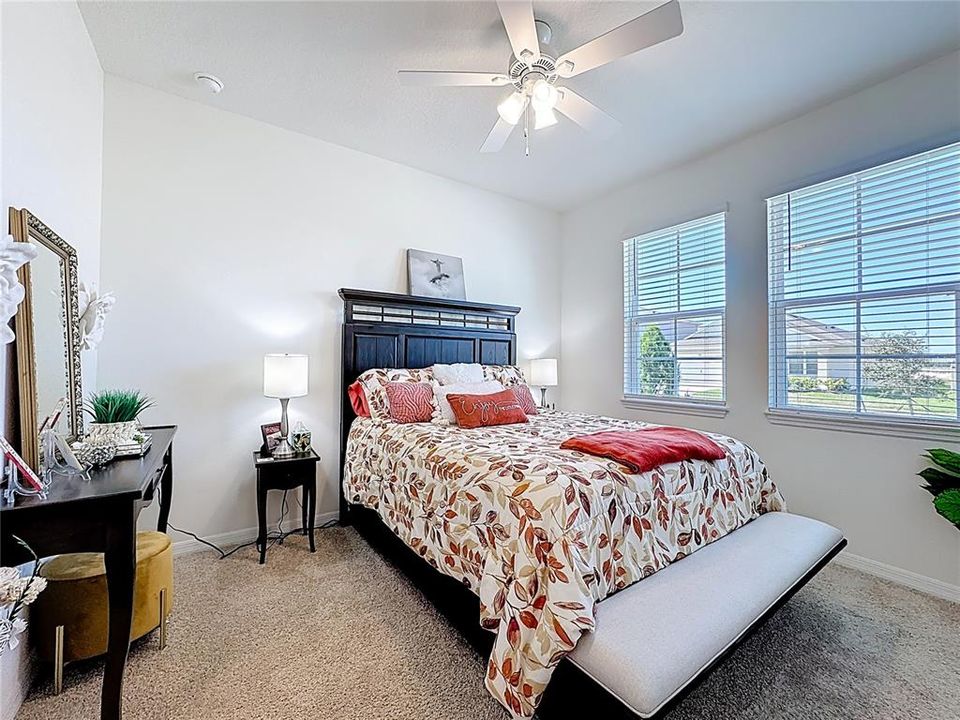 Active With Contract: $500,000 (4 beds, 3 baths, 2841 Square Feet)