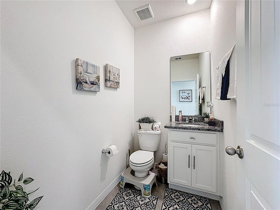 Active With Contract: $500,000 (4 beds, 3 baths, 2841 Square Feet)