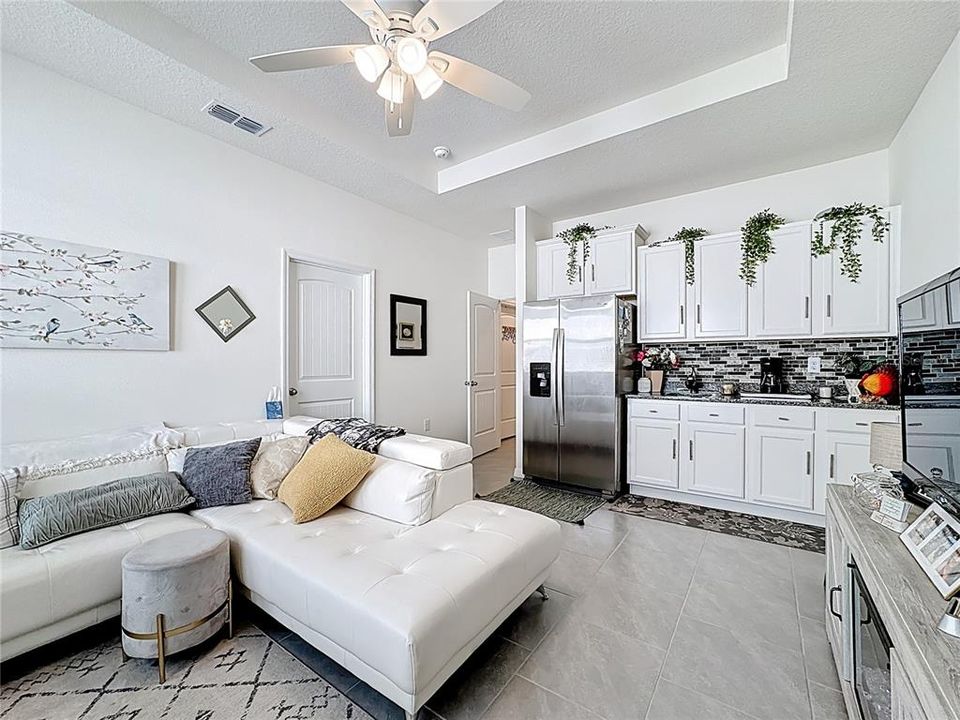 Active With Contract: $500,000 (4 beds, 3 baths, 2841 Square Feet)