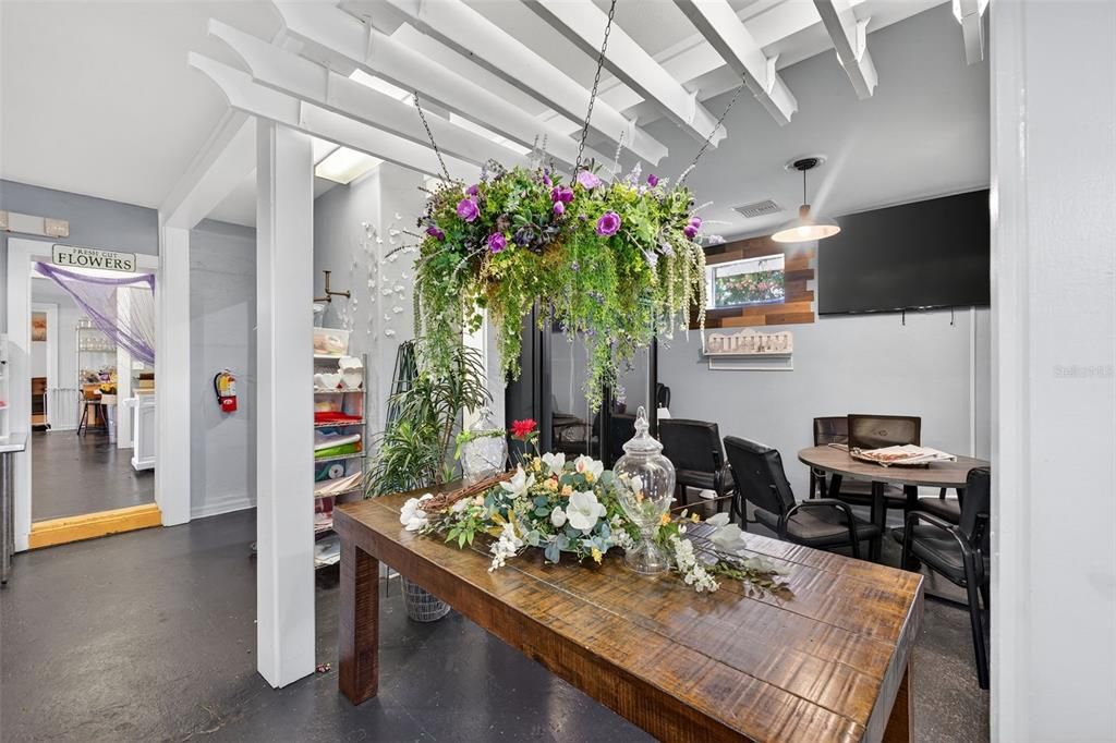 На продажу: $375,000 (0 спален, 0 ванн, 1734 Квадратных фут)