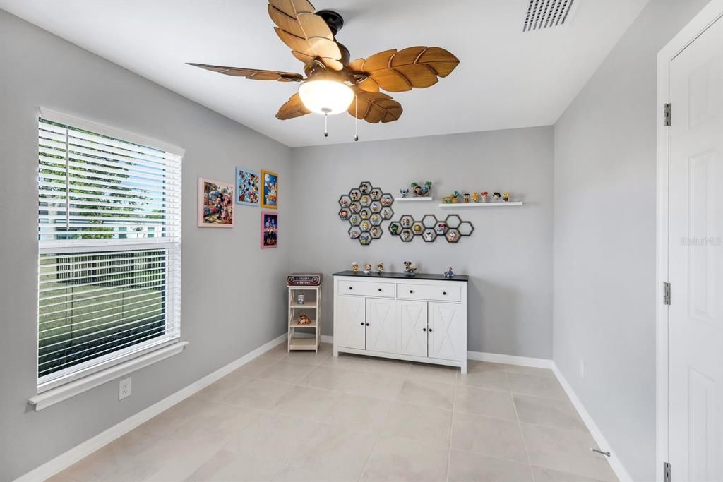 For Sale: $369,500 (4 beds, 2 baths, 1839 Square Feet)