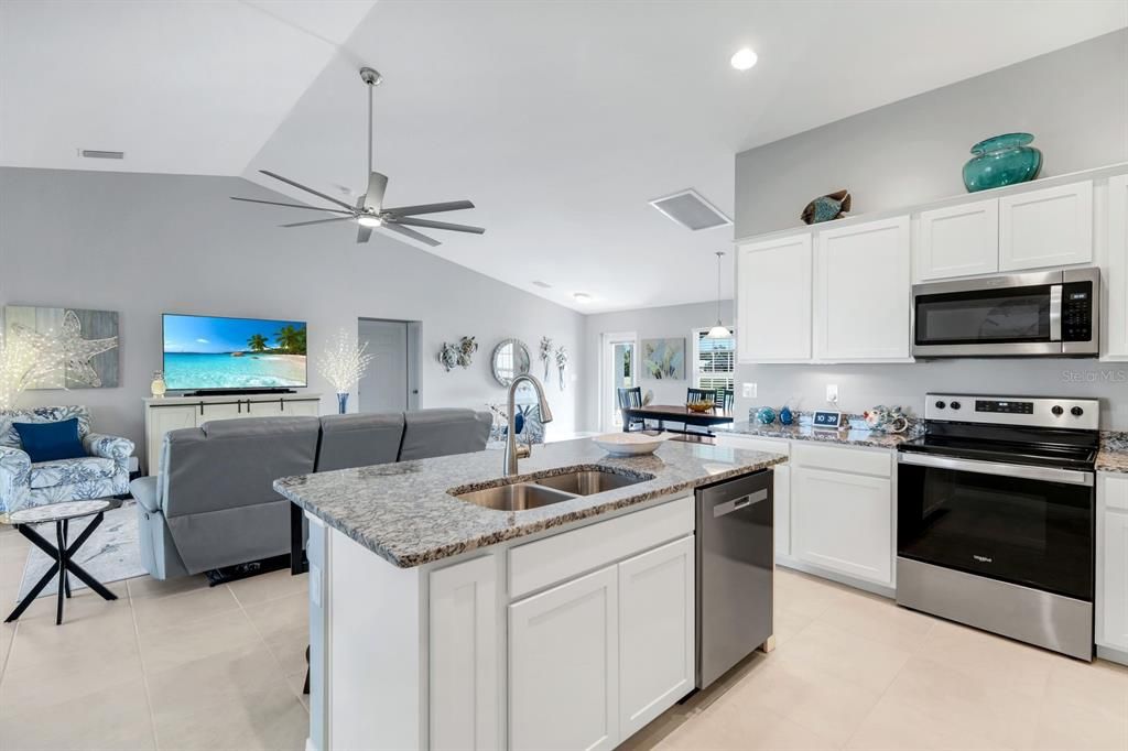 For Sale: $369,500 (4 beds, 2 baths, 1839 Square Feet)