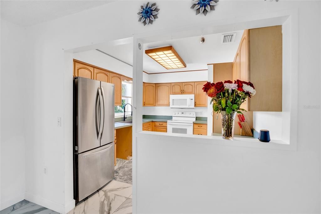 На продажу: $429,000 (4 спален, 2 ванн, 1767 Квадратных фут)