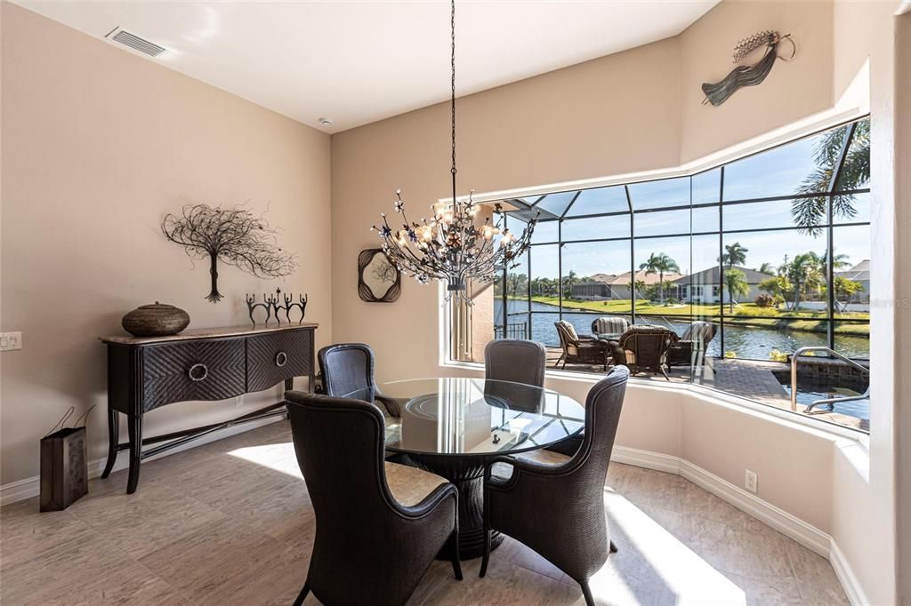 На продажу: $849,000 (3 спален, 3 ванн, 2336 Квадратных фут)