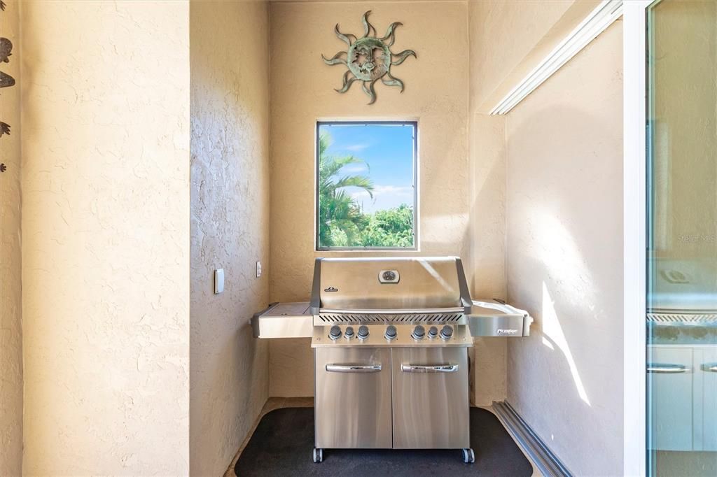 На продажу: $849,000 (3 спален, 3 ванн, 2336 Квадратных фут)