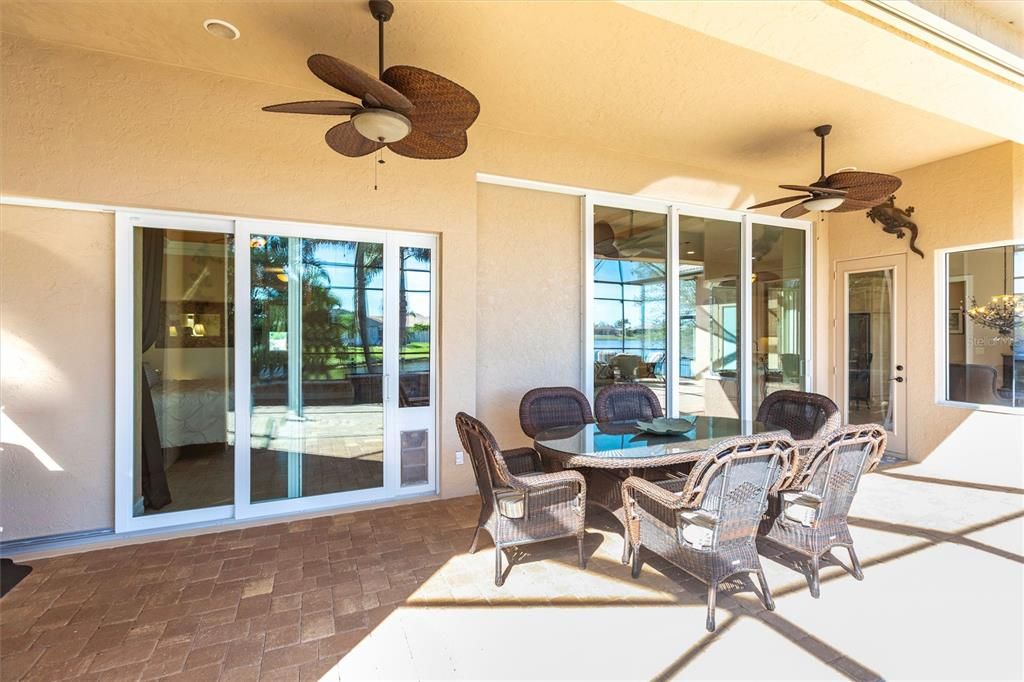 На продажу: $849,000 (3 спален, 3 ванн, 2336 Квадратных фут)